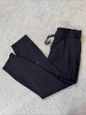 lululemon On The Fly Luxtreme Pants 27” black Sz6